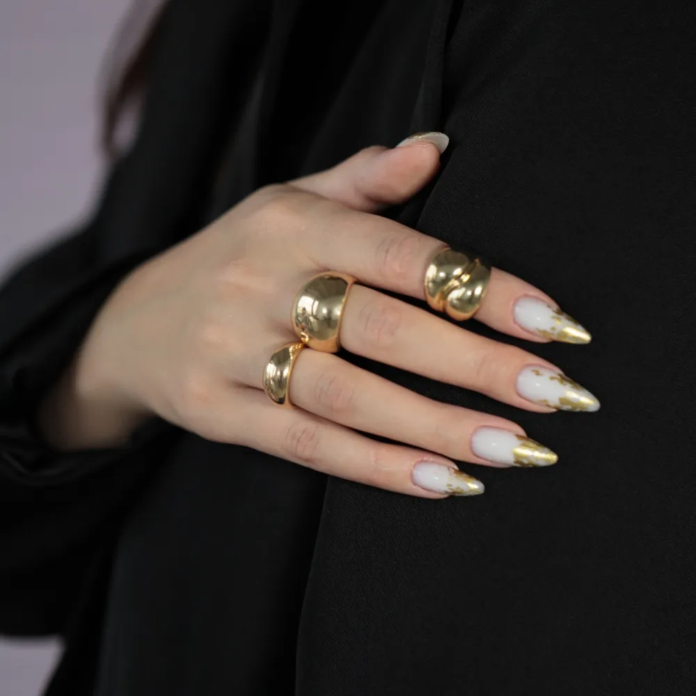 Миндалевидная форма ногтей