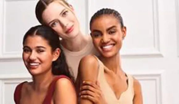 Подчеркнуть цвет глаз